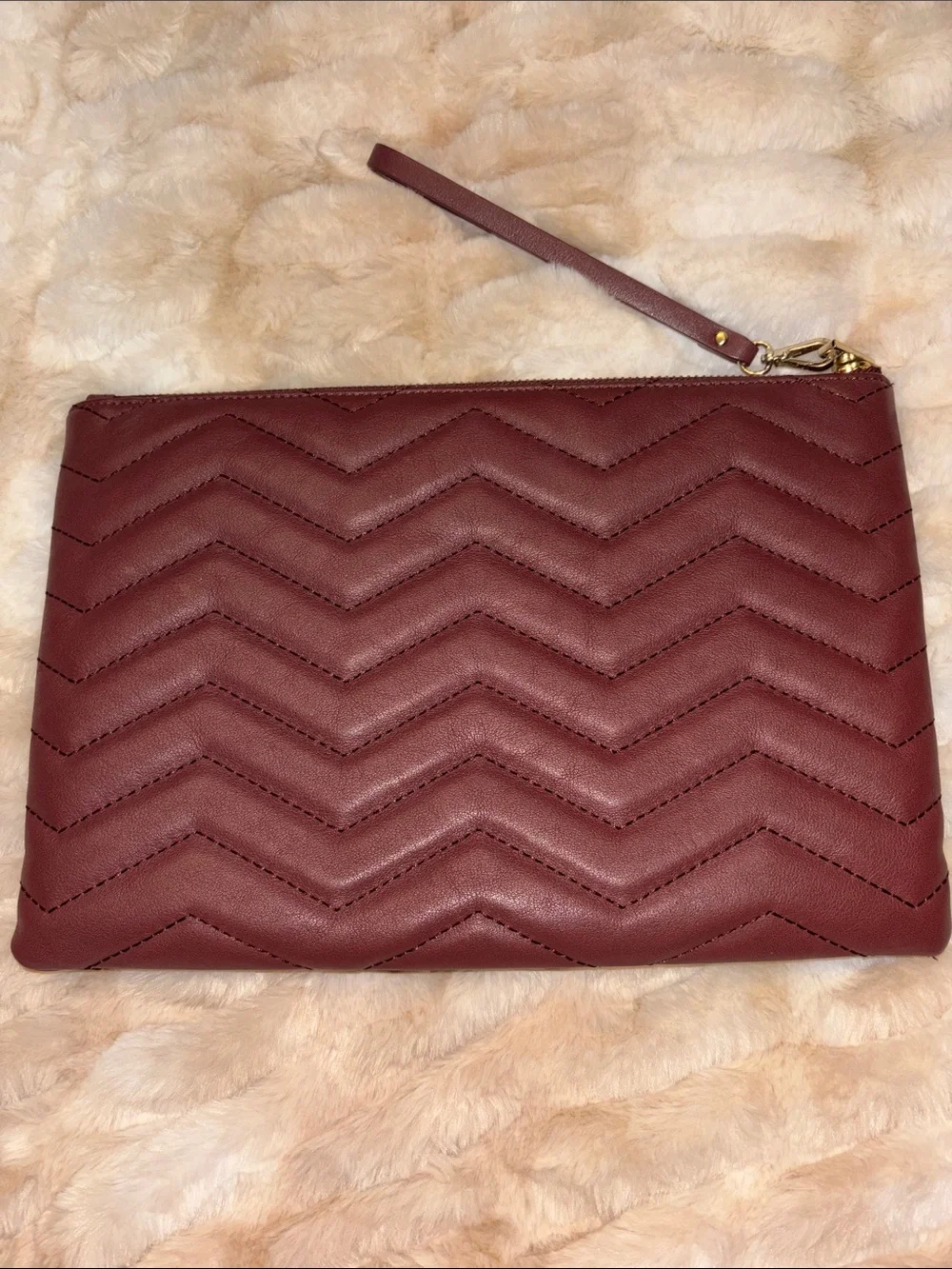 Kate spade Quilted Chevron Wristlet Clutch in Burgundy